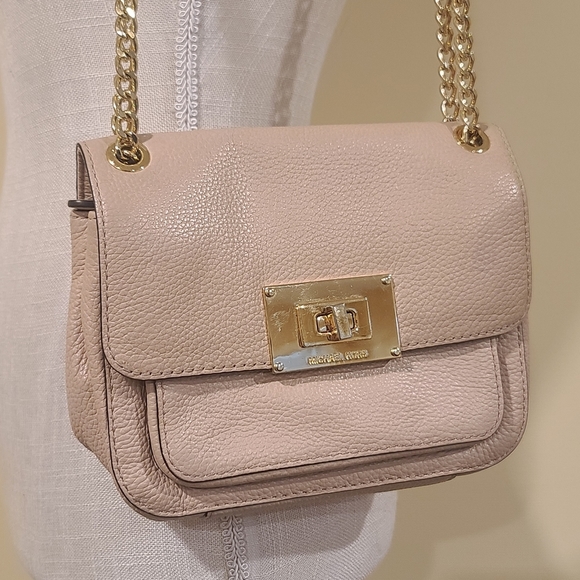 Michael Kors Purse - Picture 3 of 14